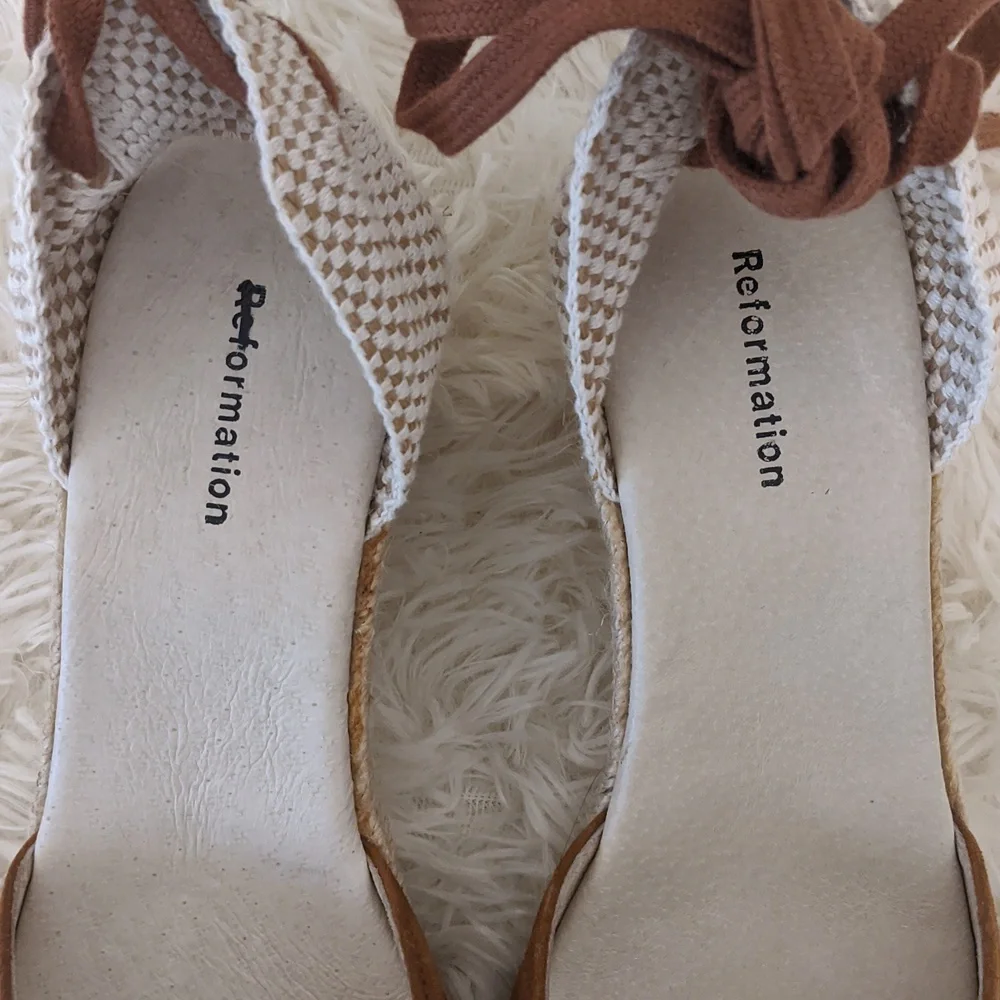 REFORMATION Suede Lace Up Espadrilles Sz 9.5 - Picture 7 of 9